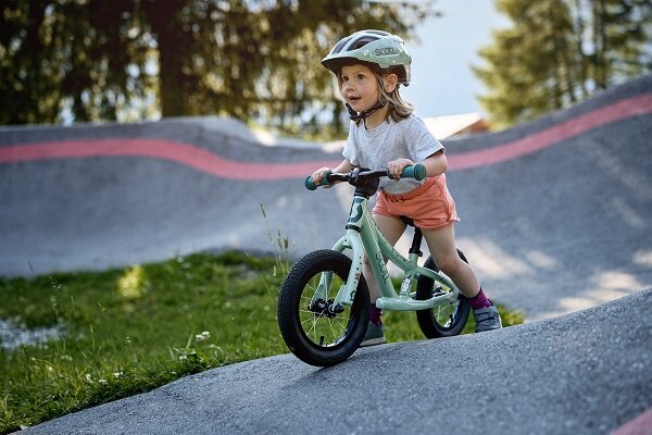 SCOTT_Sports_Bike_2022_Kids_Youth_Photo_by_Simon_Ricklin